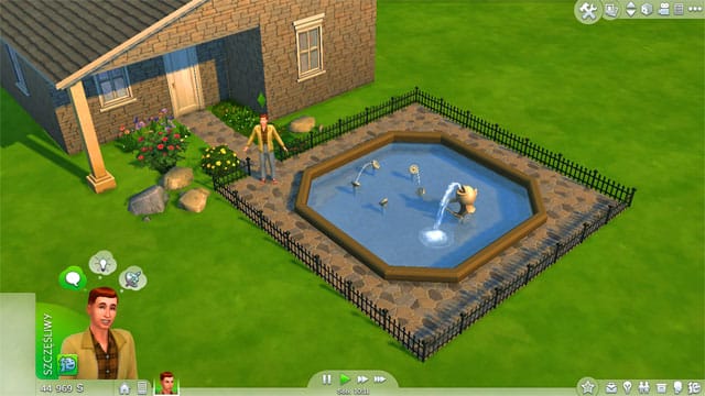 There is also some space for you to develop around the house - Expanding a house | The house - The house - The Sims 4 Game Guide
